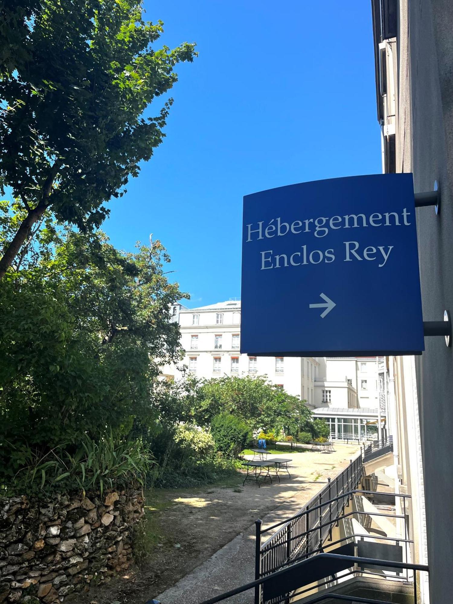 Hotellerie L'Enclos Rey Париж Екстериор снимка