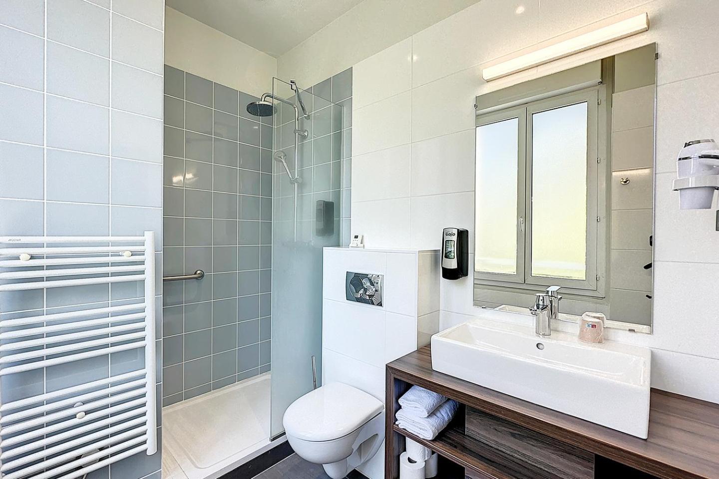 Hotellerie L'Enclos Rey Париж Екстериор снимка